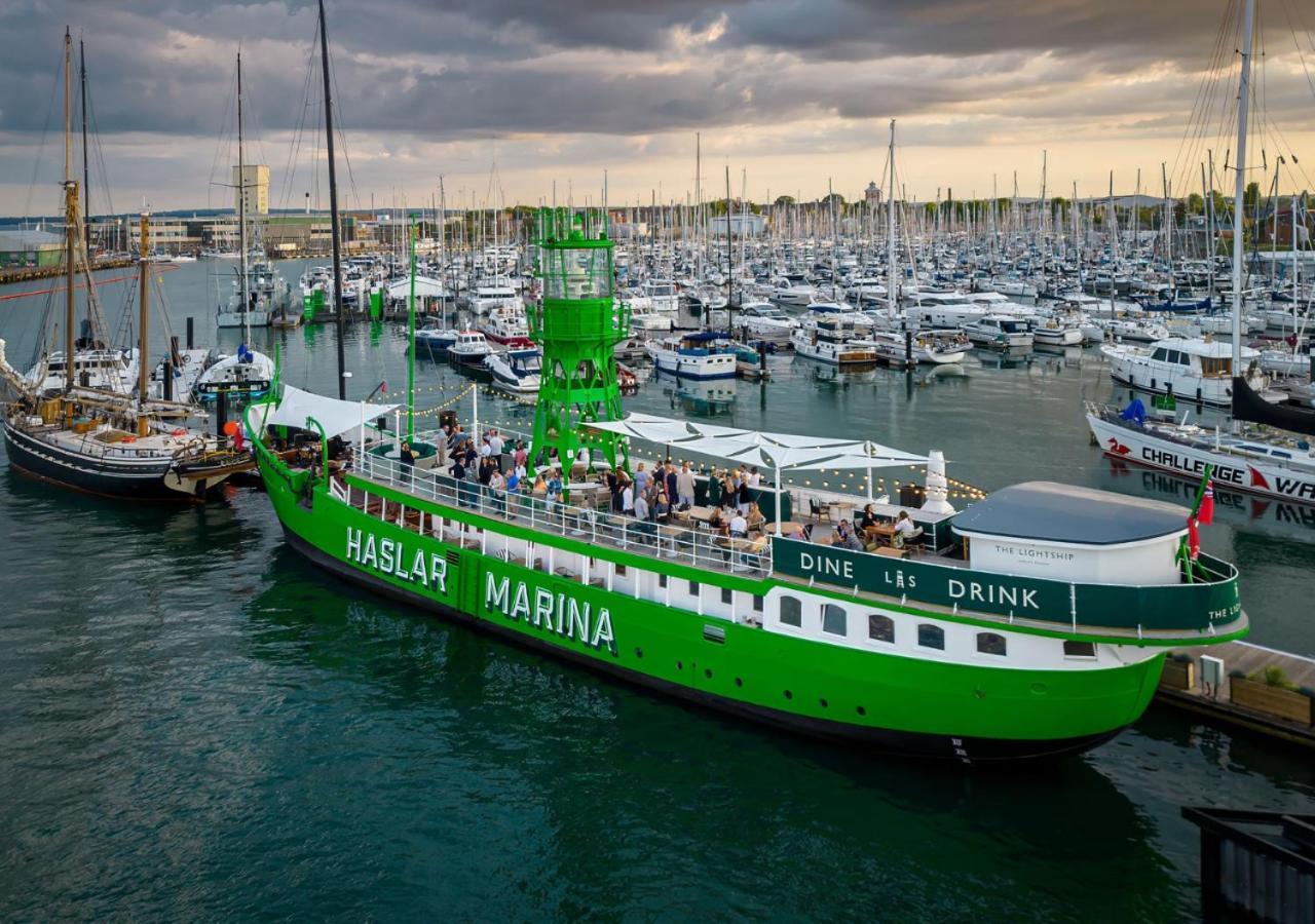 Rooms At Haslar Marina กอสปอร์ต ภายนอก รูปภาพ